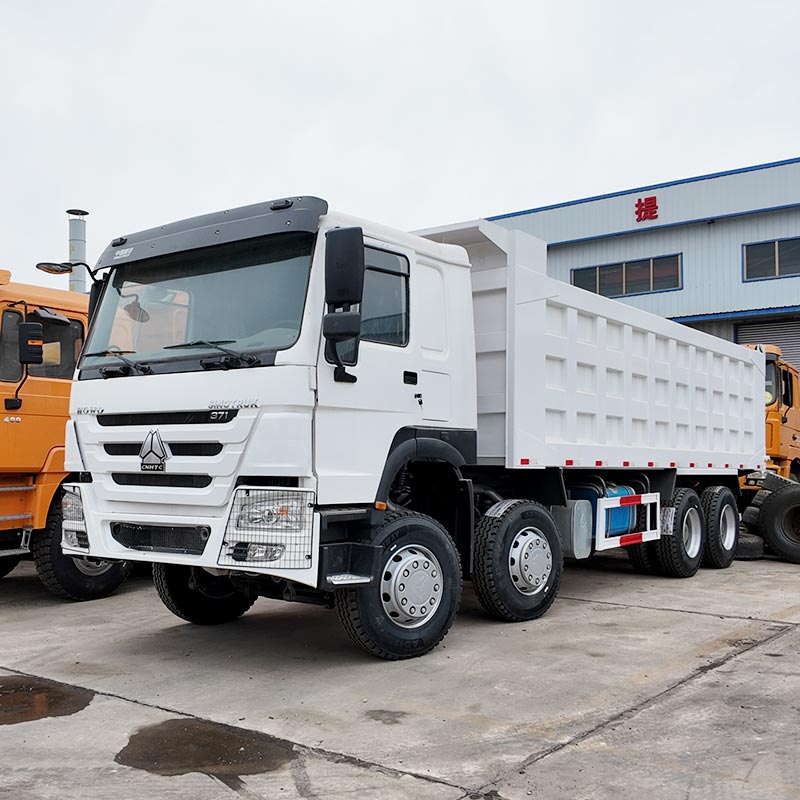 You are currently viewing New/used  Howo-7 8X4 Dump Truck Tipper Truck